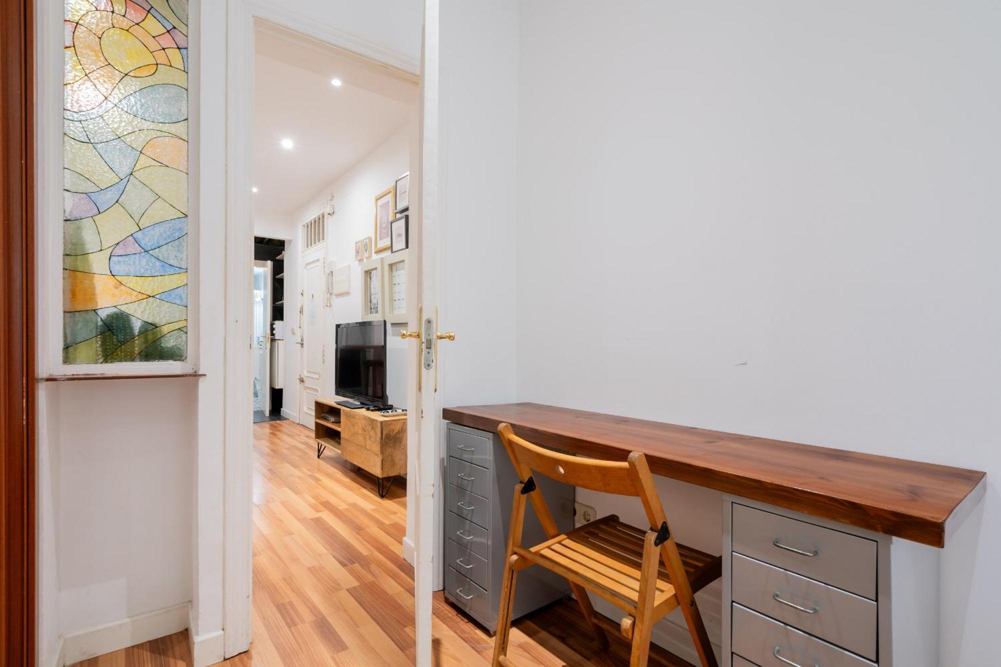Apartamento En La Plaza De Lavapies Alquiler Temporal Madrid Extérieur photo